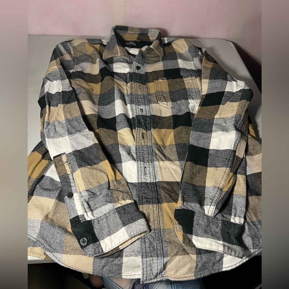 Hollister plaid flannel button up